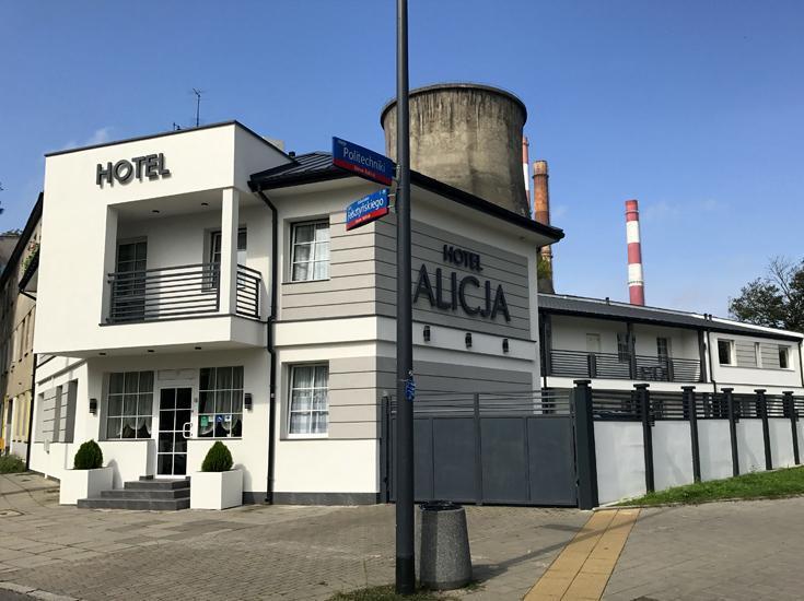 ホテル アリツィア ウッチ エクステリア 写真